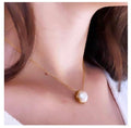 One Pearl Jannah Necklace